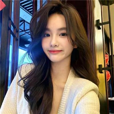 一个女王的少女时代
